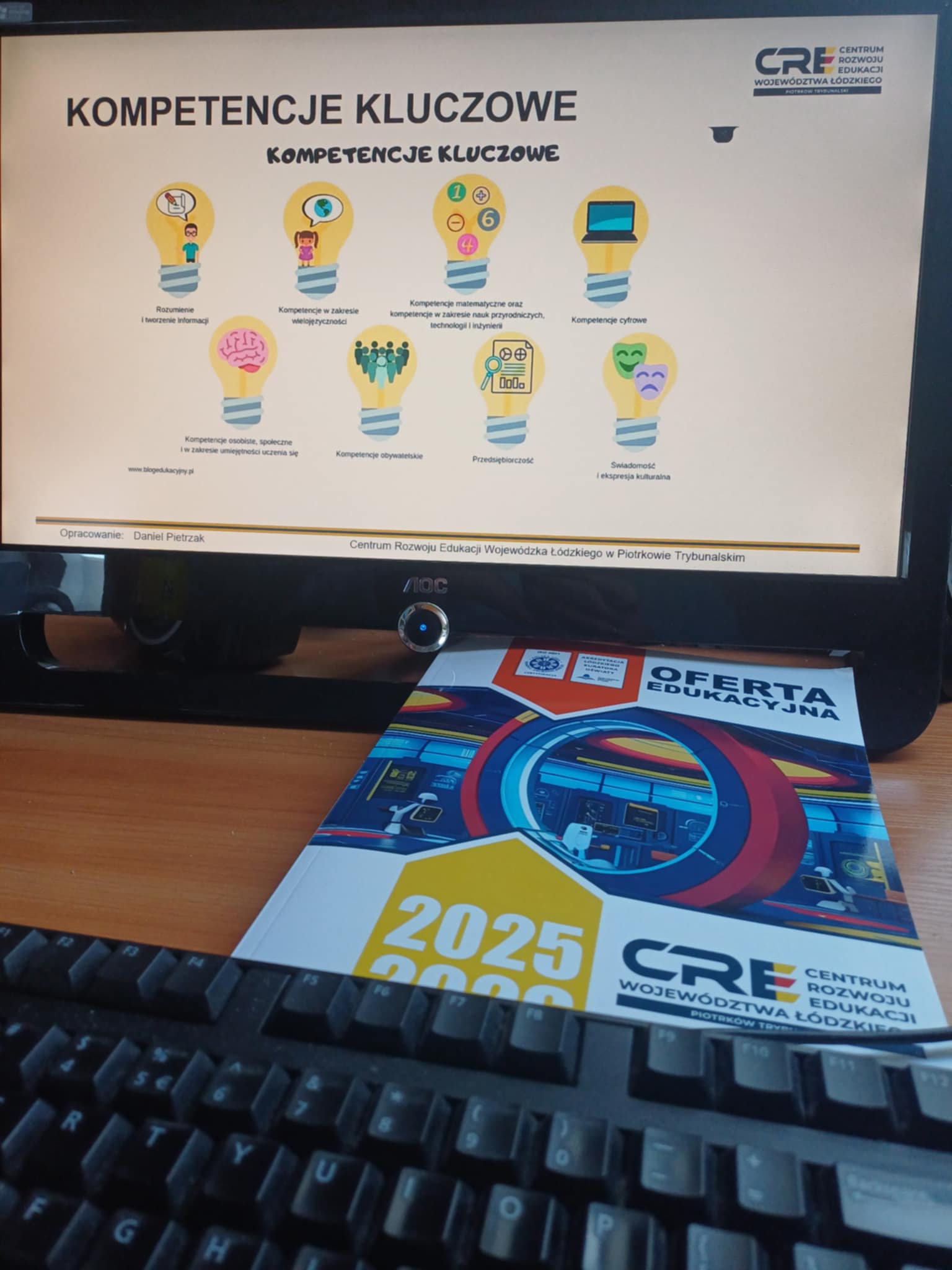 Konferencja - Jak promować ideę Lifelong Learning w edukacji? Uczenie się przez całe życie - wybór czy konieczność?