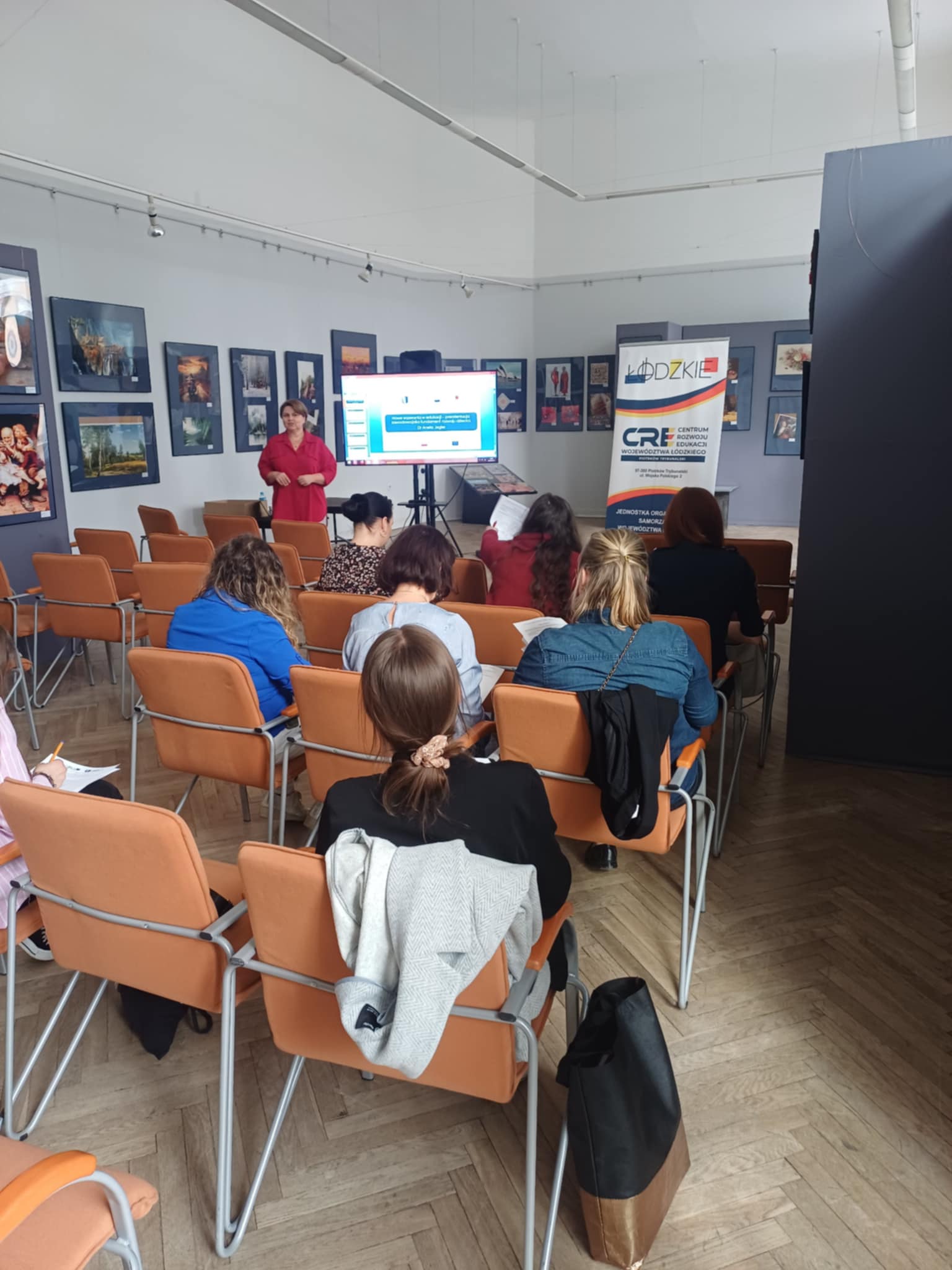 Wystartowały spotkania promujące nasz najnowszy poradnik - Rozwój preorientacji zawodowej dla przedszkolaków - autorstwa dr Anety Jegier